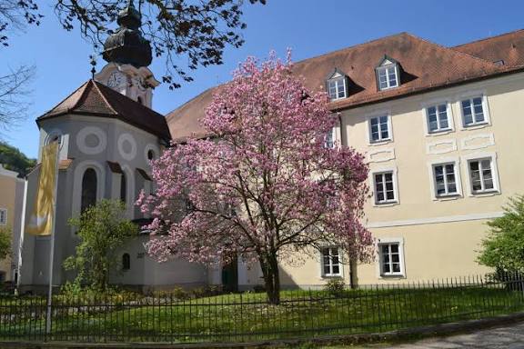 haus der begegnung